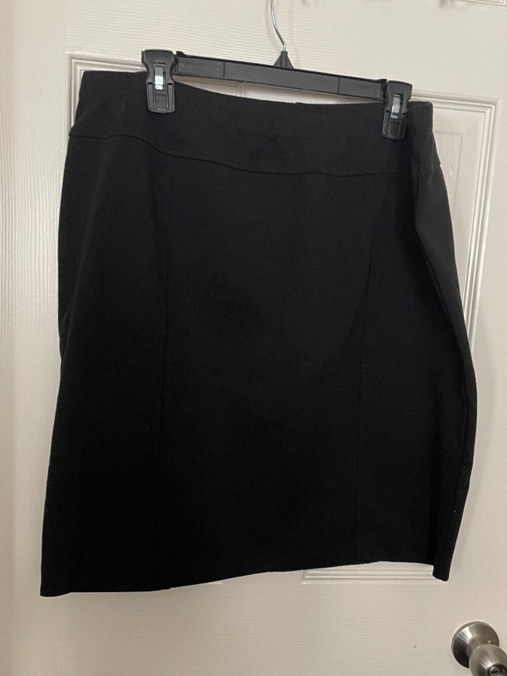 Ellen Tracy Black Knit Skirt